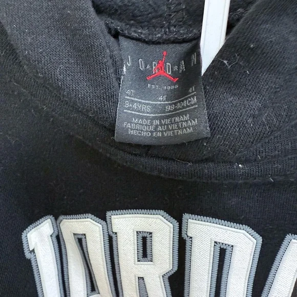 Jordan Jersey Pack Pullover Set in Black, Size 4T - Picture 2 of 4